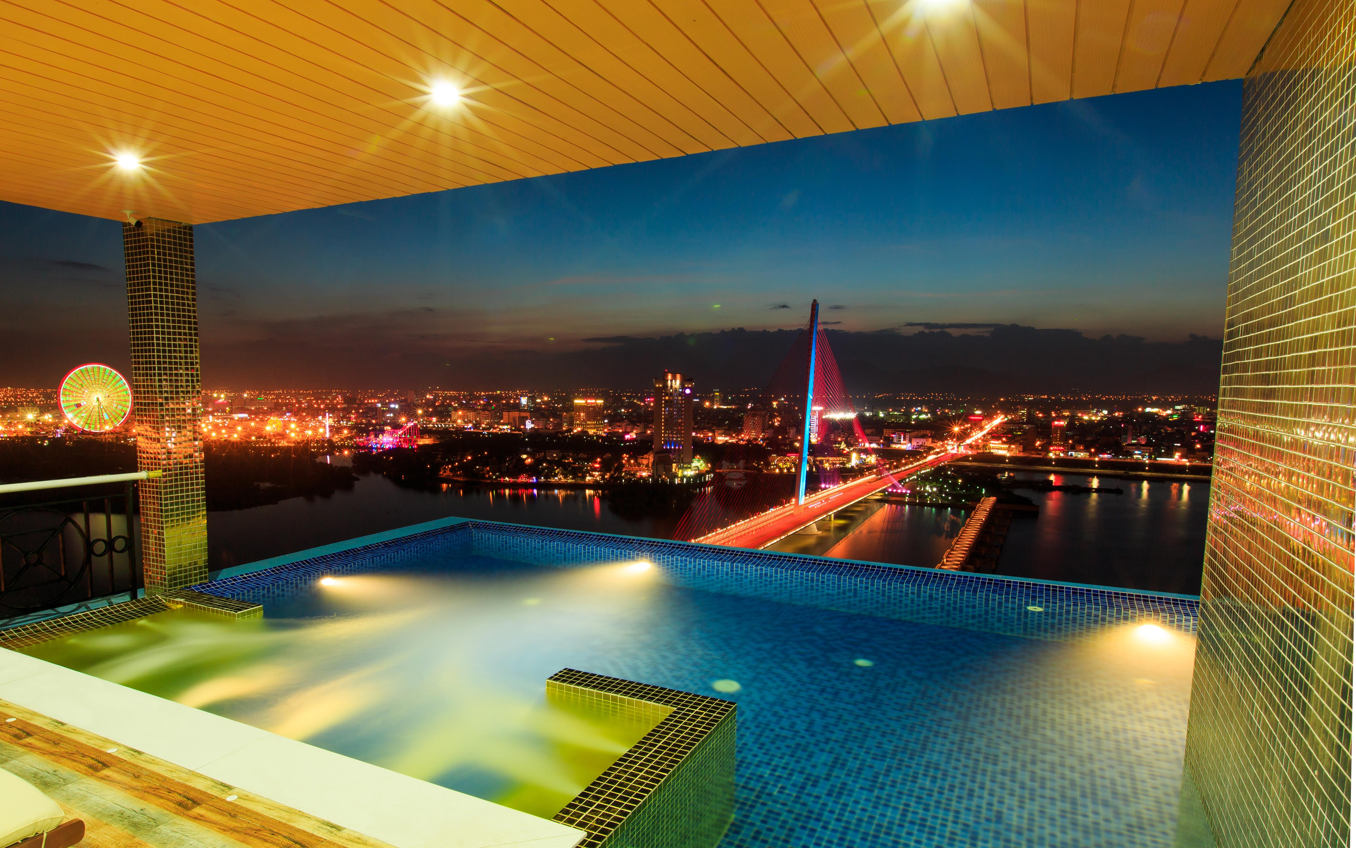 Fivitel Da Nang Hotel Exterior photo