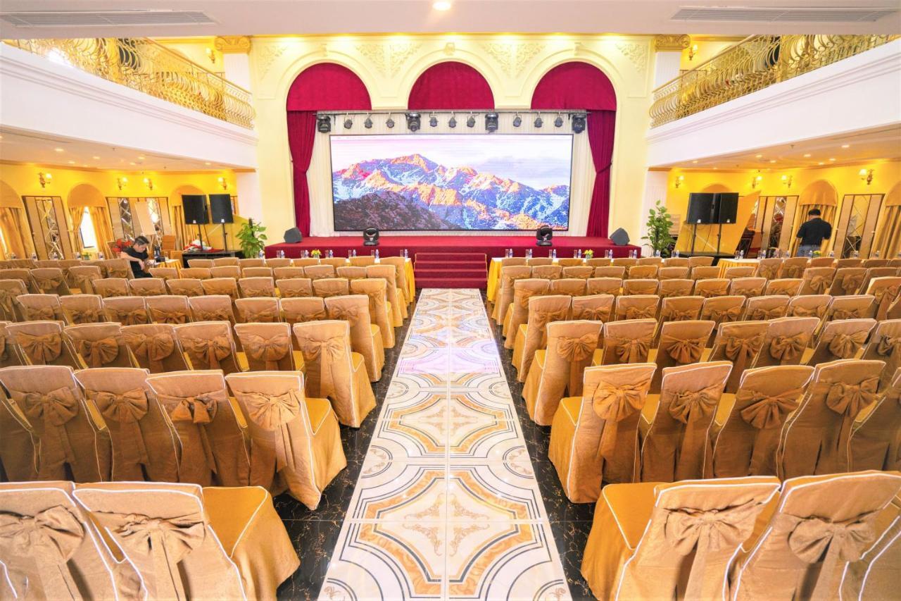 Fivitel Da Nang Hotel Exterior photo